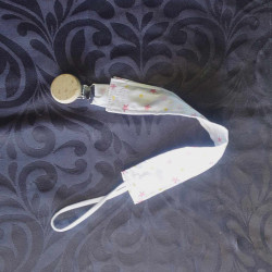 Attache tétine étoiles rose