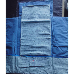 Tapis à langer pochette étoiles bleu