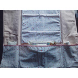 Tapis à langer pochette étoiles rose