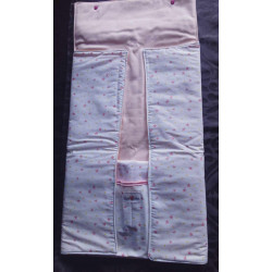 Tapis à langer pochette étoiles rose