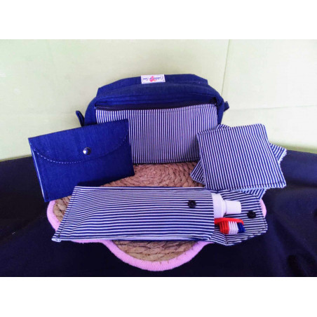 Ensemble trousse de toilette 4