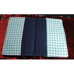 Protège carnet bleu carreaux